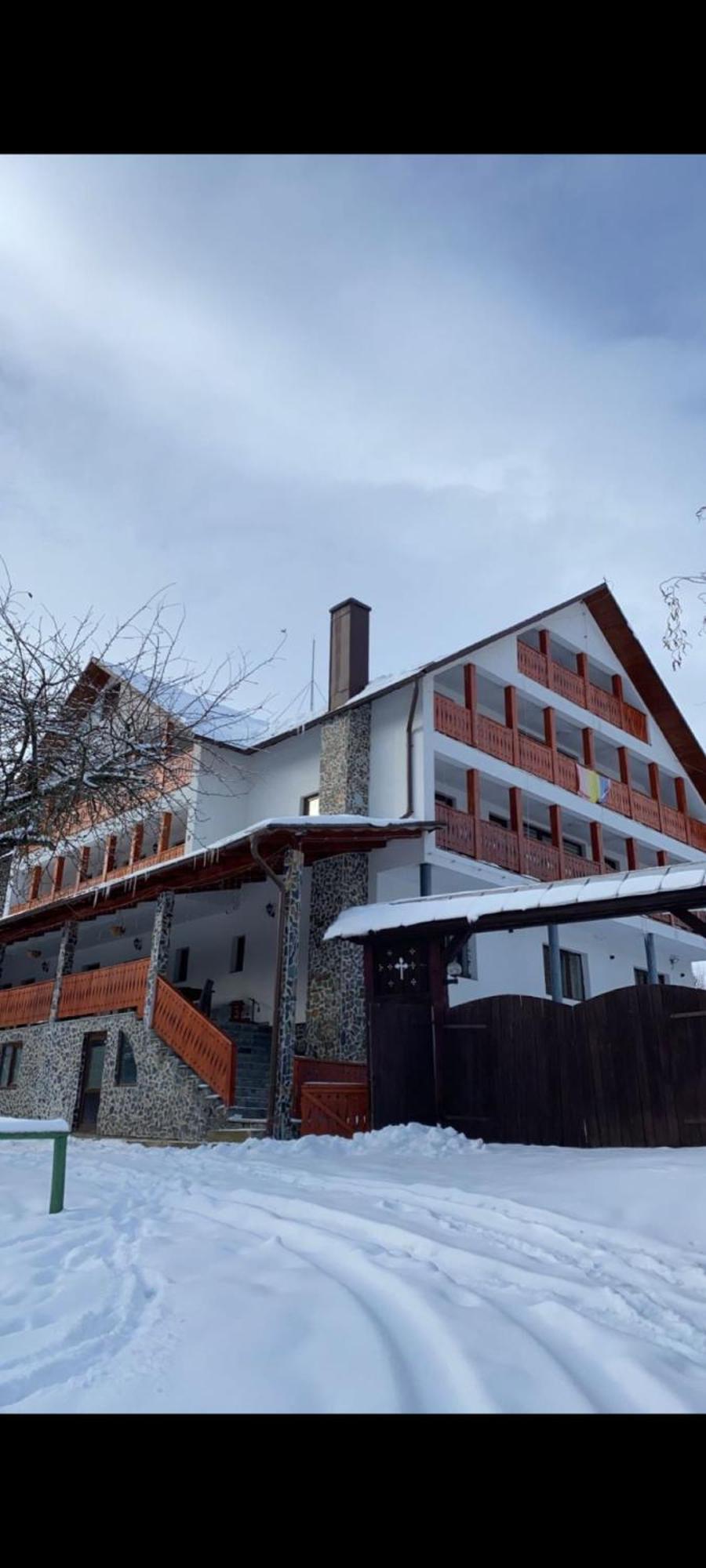 Casa De Vacanta Perla Colibitei Colibiţa 外观 照片